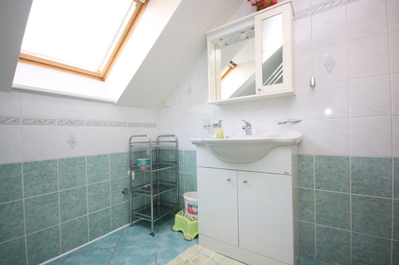 Apartman Pod Cernou Horou Rožnov pod Radhoštěm Екстериор снимка